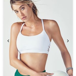Fabletics Peri Lace-UP Medium Support Sports Bra